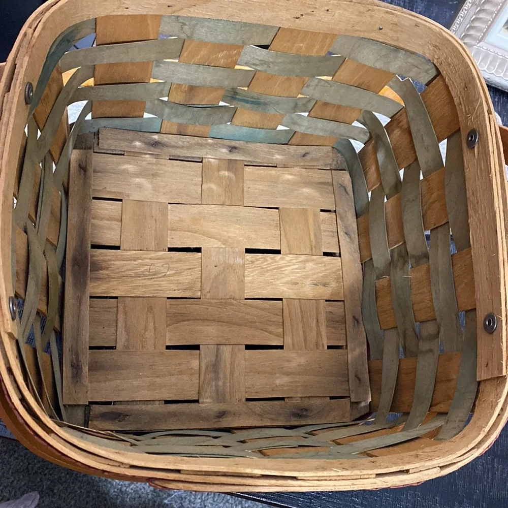 Vintage Woven Picnic Basket with Handles!